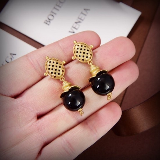 New popular earrings 2023SS BOTTEGA VENETA Bottega Veneta New popular earrings 2023SS BOTTEGA VENETA Bottega Veneta